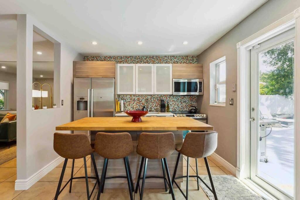 Private Oasis With Pool Near Beaches, Dining & Las Olas Fort Lauderdale Buitenkant foto